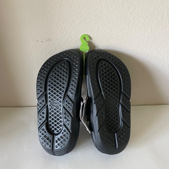 Crocs Unisex-Adult Off Grid Clog K Black - Picture 4 of 4